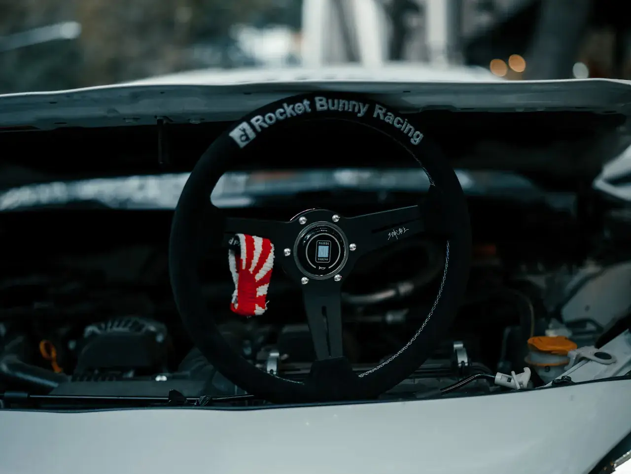 Rocket Bunny steering wheel installed