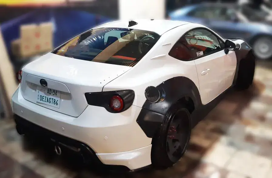 Initial test fit of the over-fenders